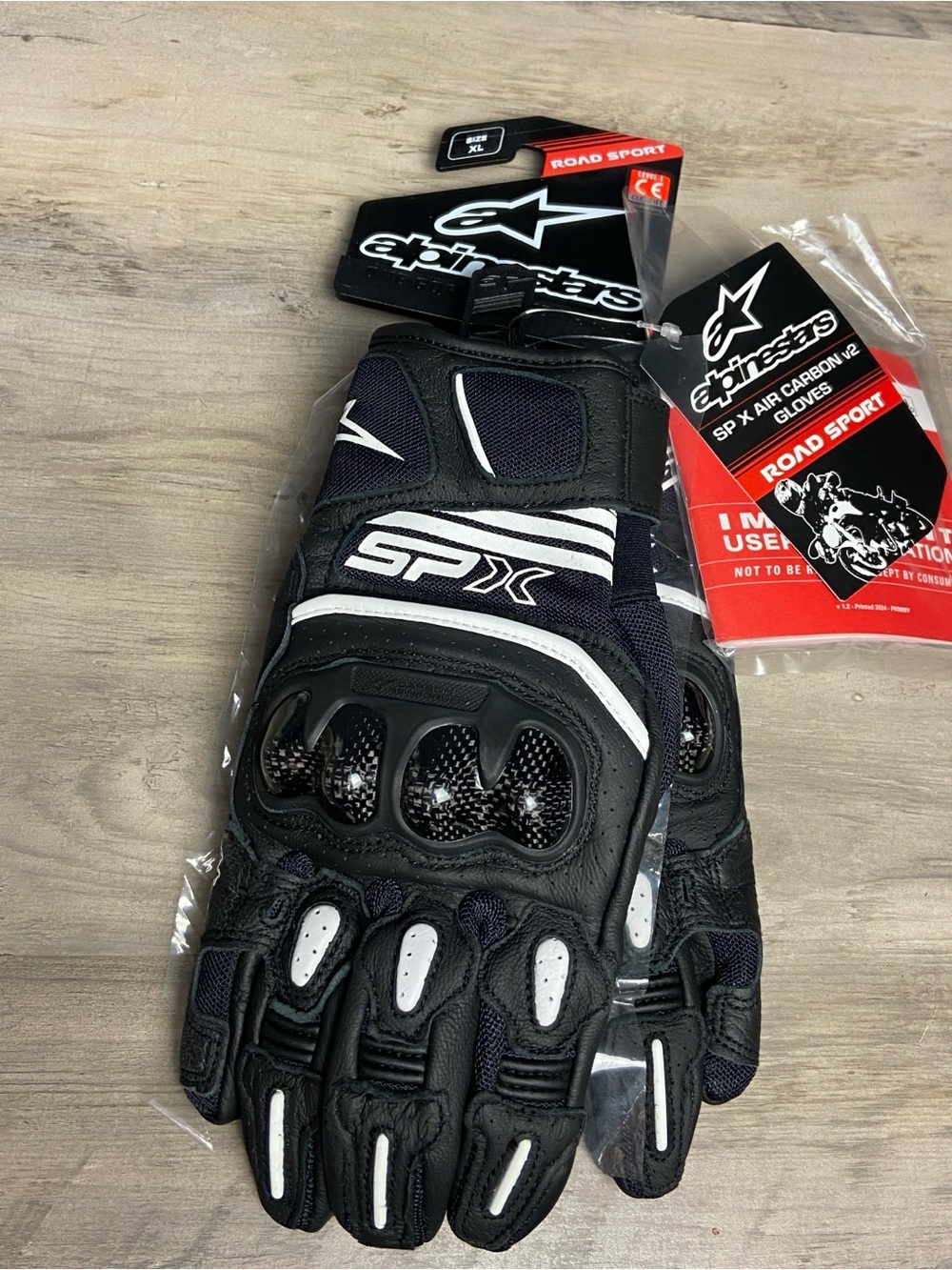 NEW Alpinestars SP X Air Carbon V2, Black and White Road Sport Gloves, XL